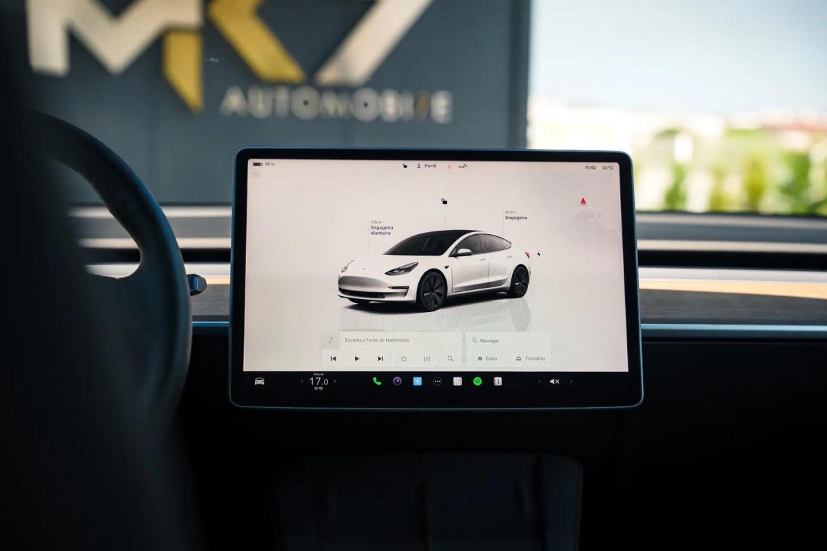 tesla-model-3-2022-eletrico-0cc