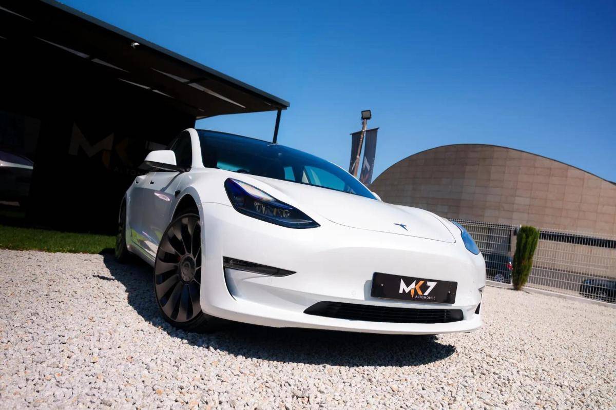tesla-model-3-2022-eletrico-0cc