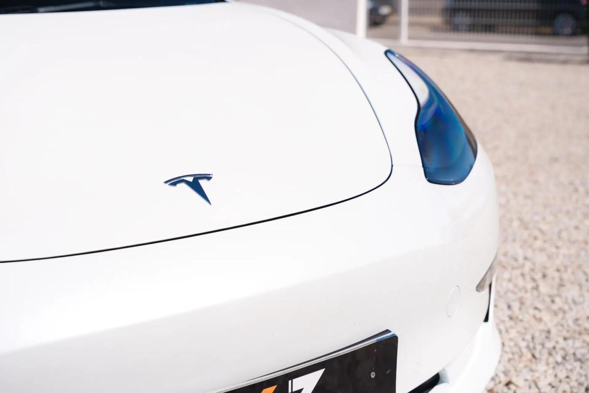 tesla-model-3-2022-eletrico-0cc