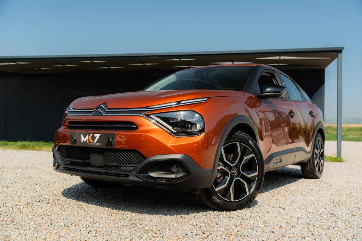citroen-e-c4-2022-eletrico-0cc