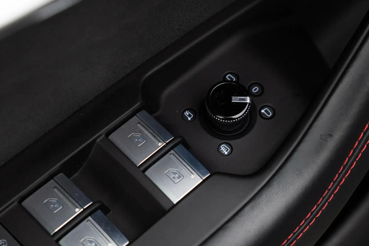 dodge-challenger-2018-gasolina-3604cc