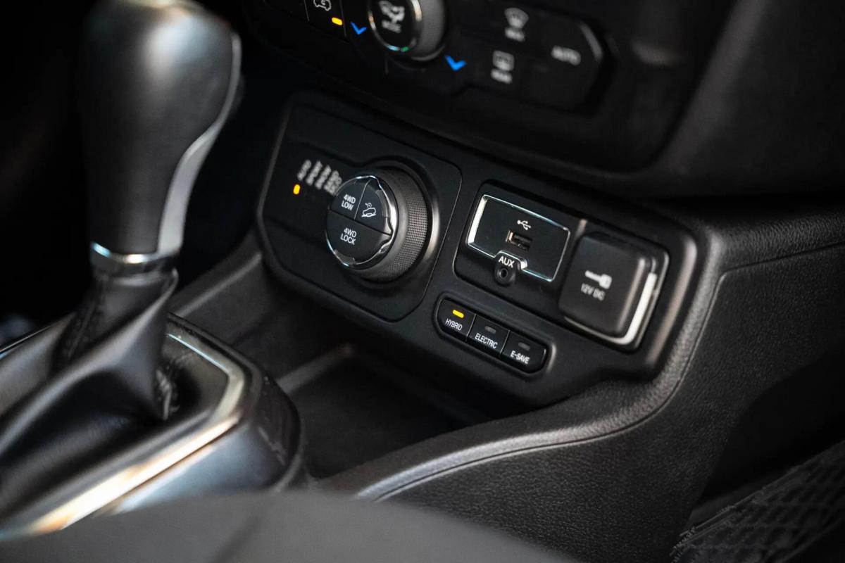 jeep-renegade-2022-hibrido-a-gasolina-1332cc