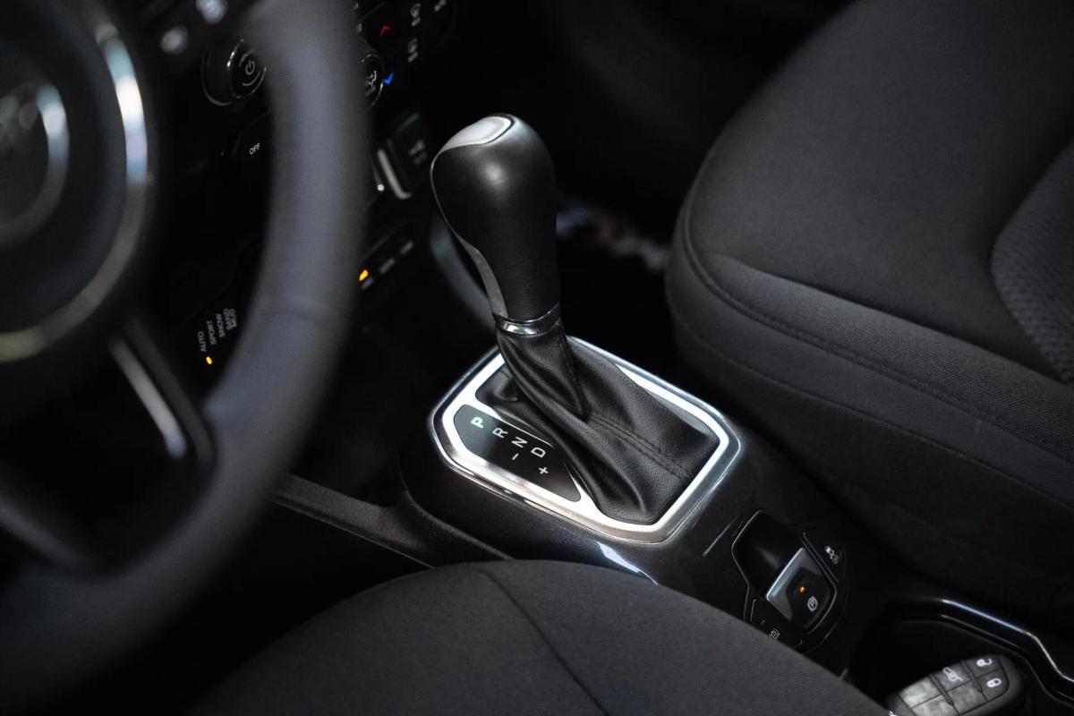 jeep-renegade-2022-hibrido-a-gasolina-1332cc