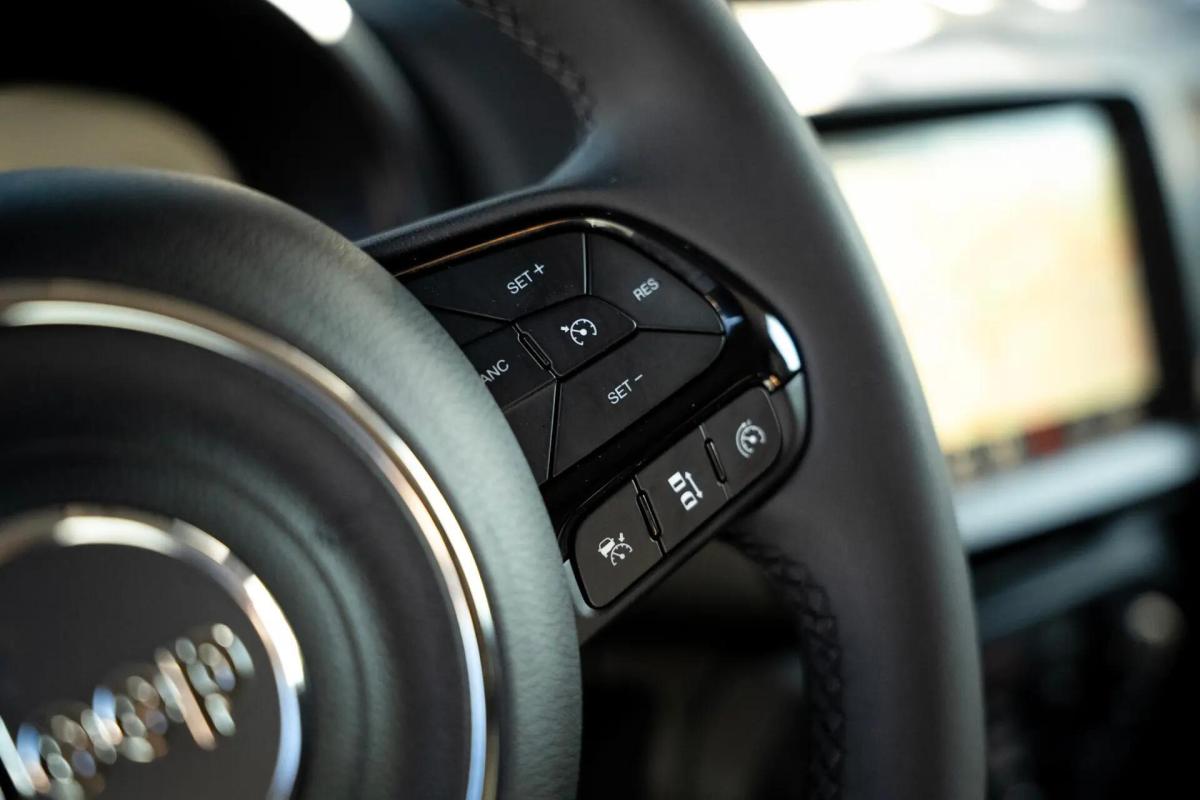 jeep-renegade-2022-hibrido-a-gasolina-1332cc