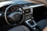 volkswagen-passat-variant-2015-diesel-1598cc