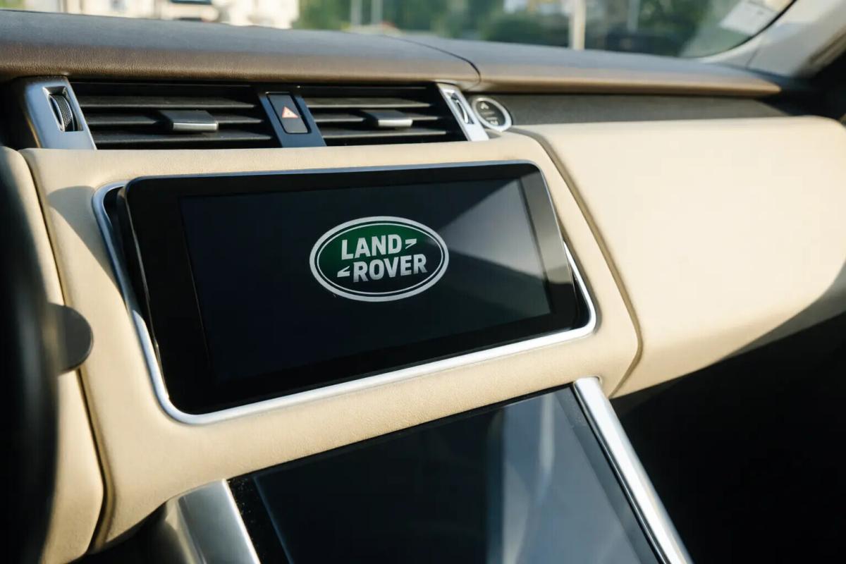 land-rover-range-rover-sport-2018-diesel-2993cc