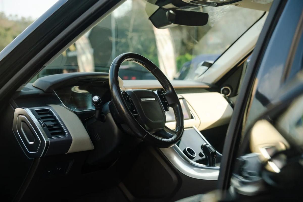 land-rover-range-rover-sport-2018-diesel-2993cc
