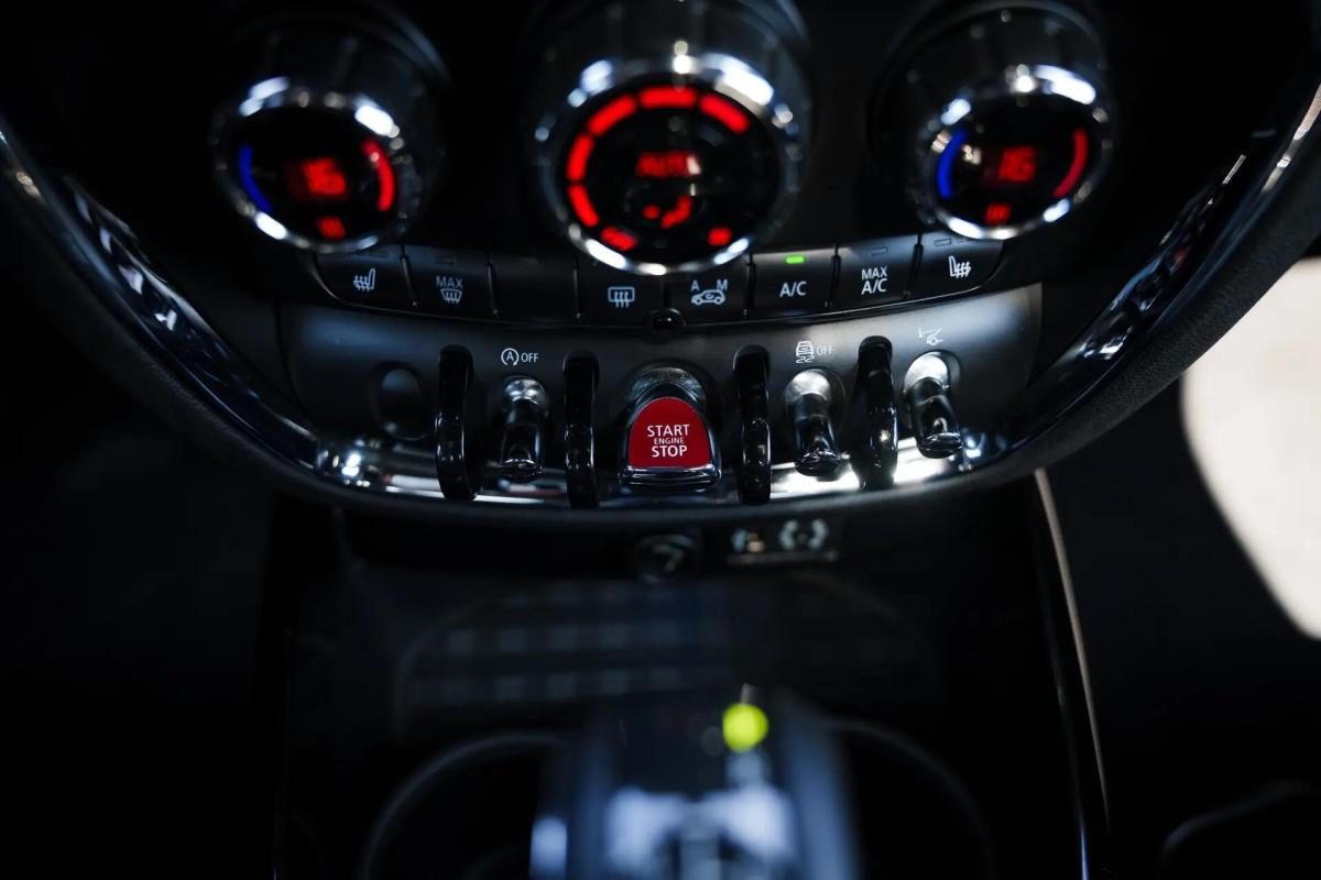 mini-clubman-2017-diesel-1995cc
