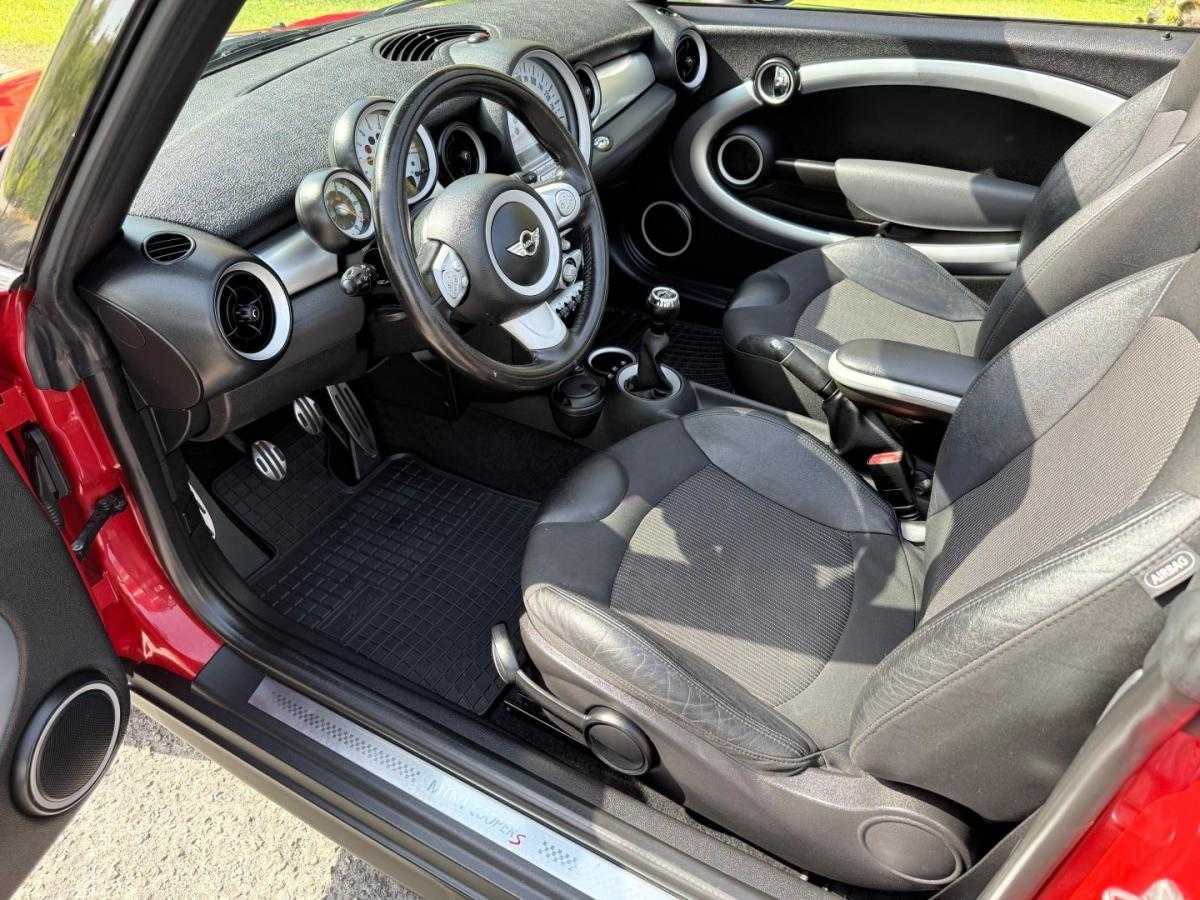 mini-cabrio-2010-gasolina-1598cc