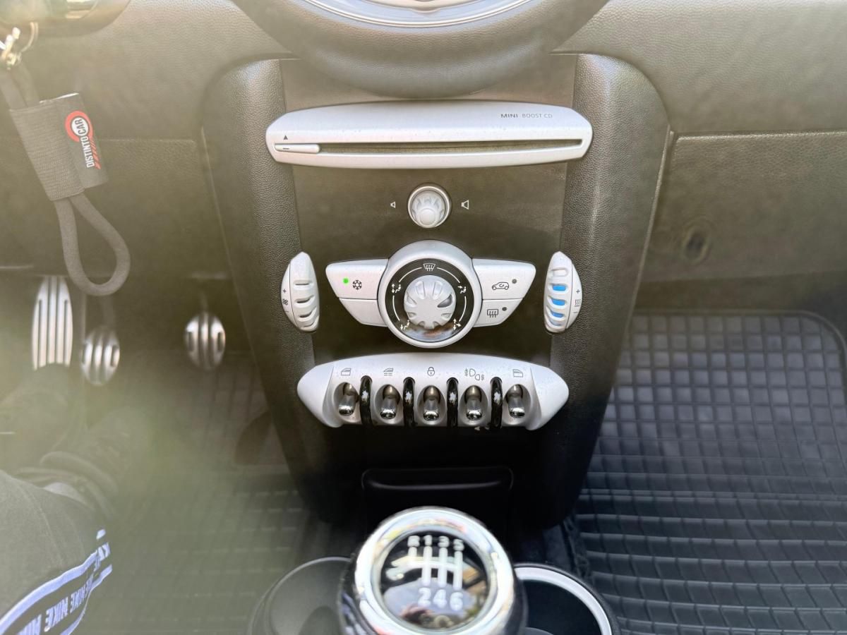 mini-cabrio-2010-gasolina-1598cc