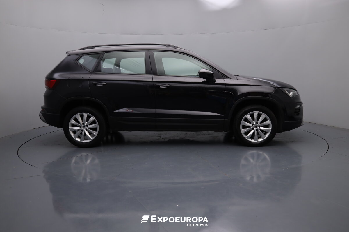 seat-ateca-2023-gasolina-999cc