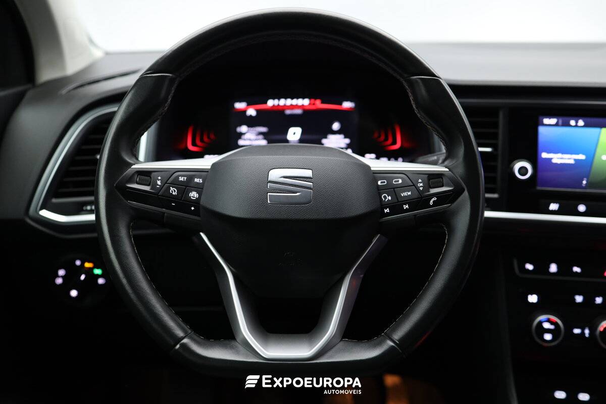 seat-ateca-2023-gasolina-999cc