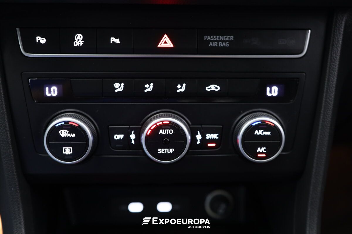 seat-ateca-2023-gasolina-999cc