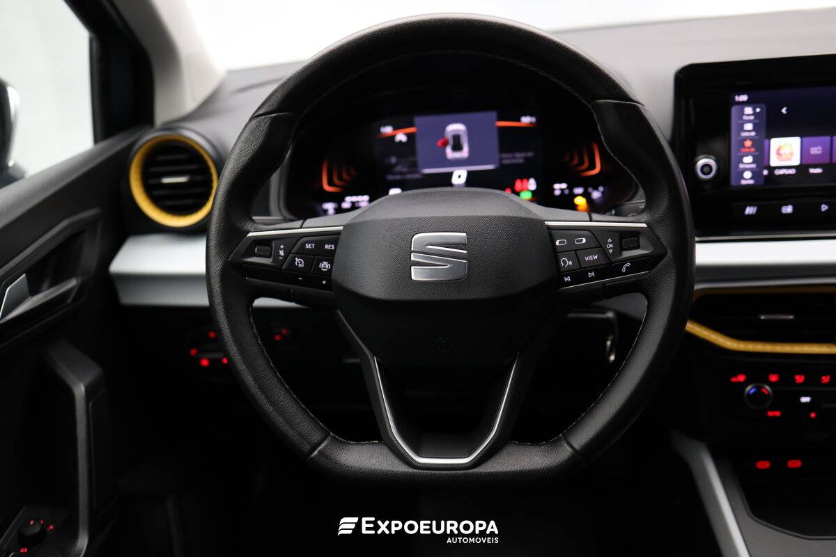 seat-arona-2024-gasolina-999cc