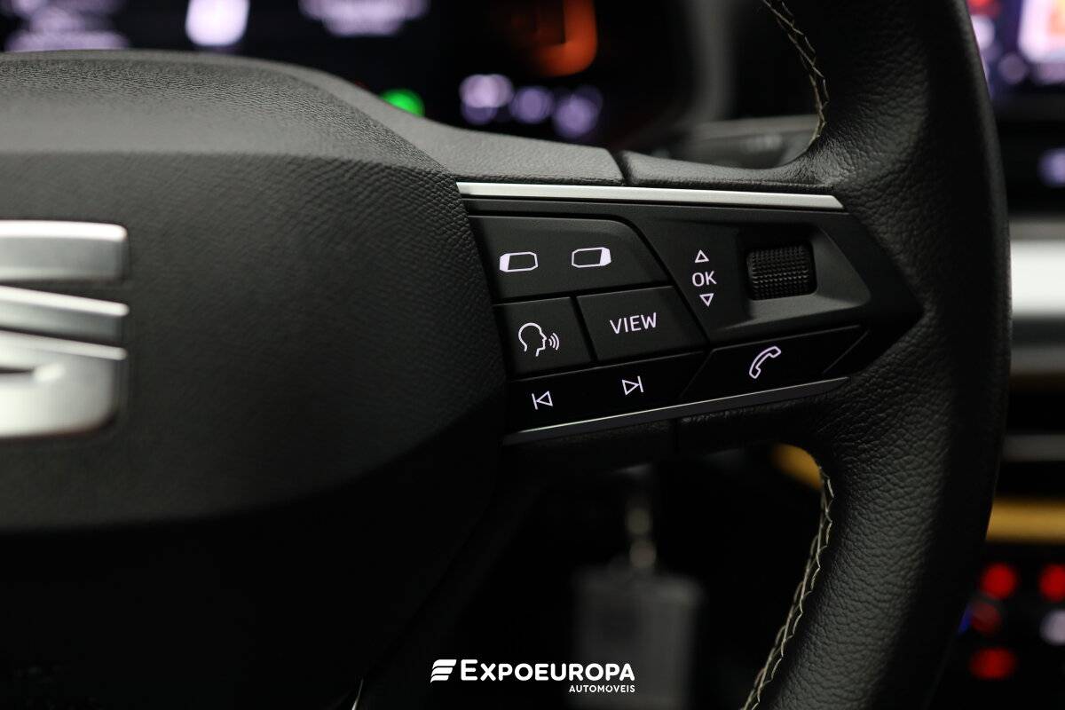 seat-arona-2024-gasolina-999cc