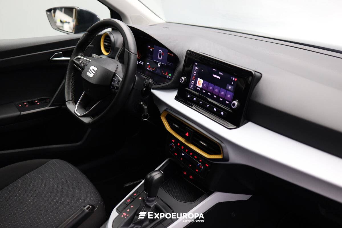 seat-arona-2024-gasolina-999cc