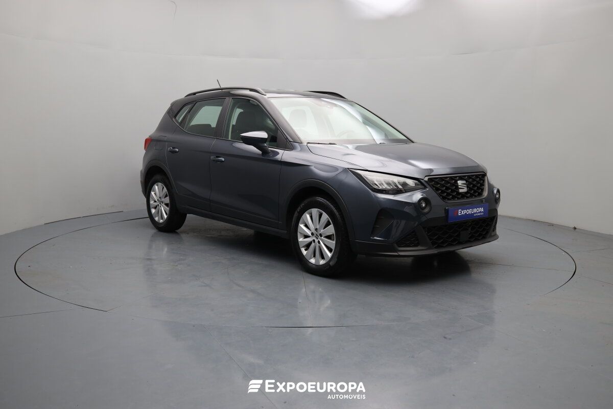 seat-arona-2023-gasolina-999cc