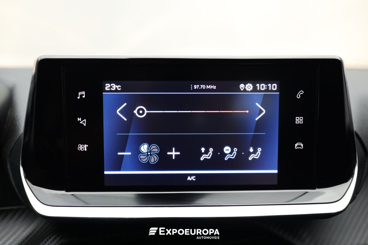 peugeot-208-2023-gasolina-1199cc