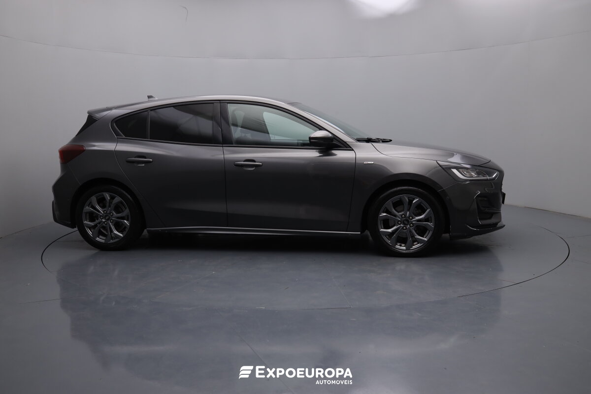 ford-focus-2023-gasolina-998cc