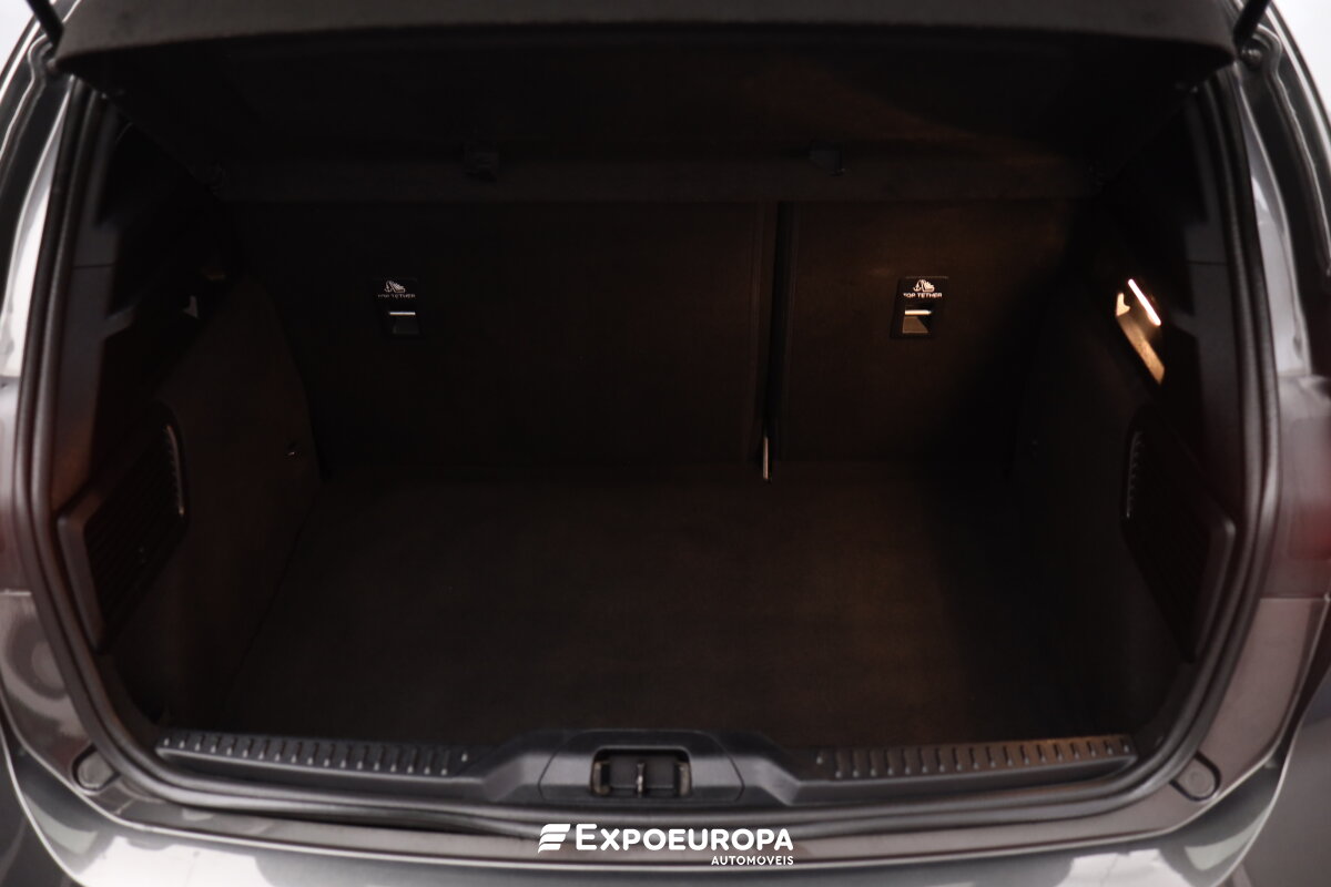 ford-focus-2023-gasolina-998cc