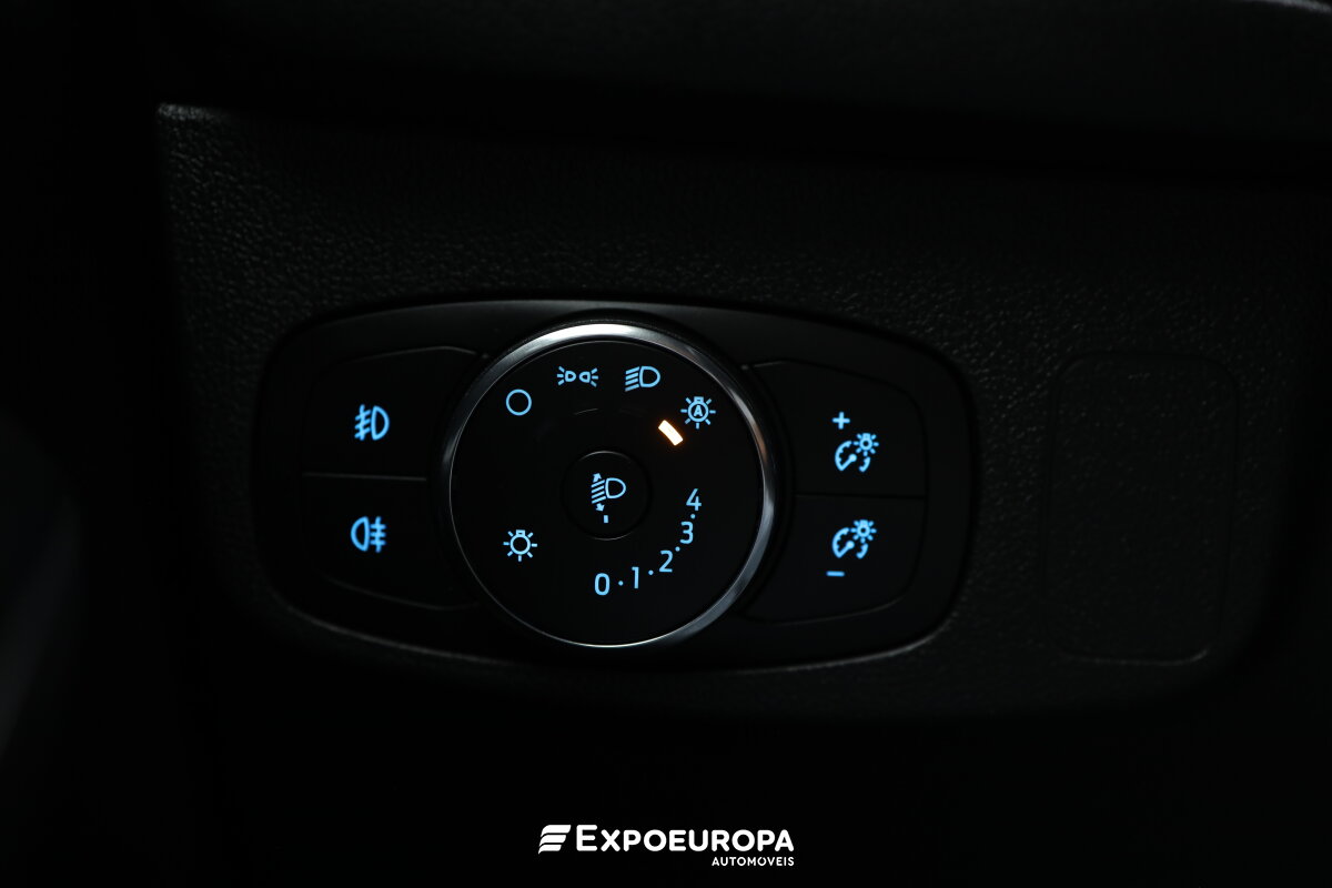 ford-focus-2023-gasolina-998cc