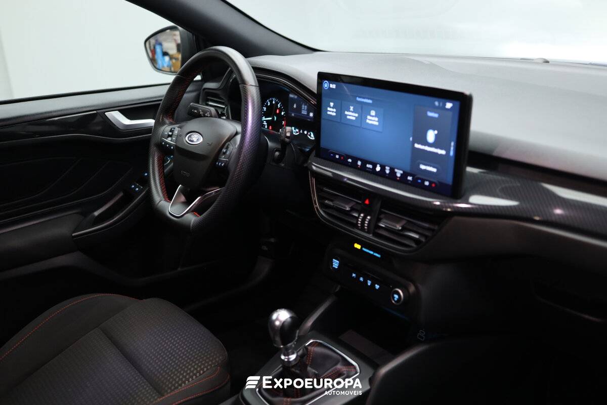 ford-focus-2023-gasolina-998cc