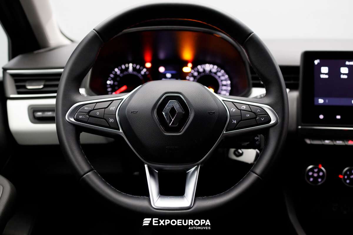renault-clio-2023-gasolina-999cc