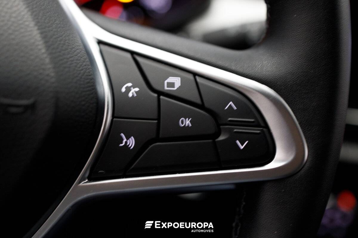 renault-clio-2023-gasolina-999cc
