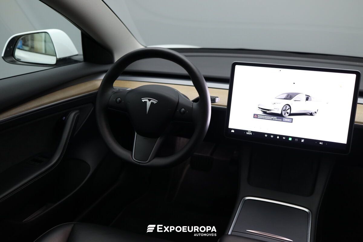 tesla-model-3-2023-eletrico-1cc