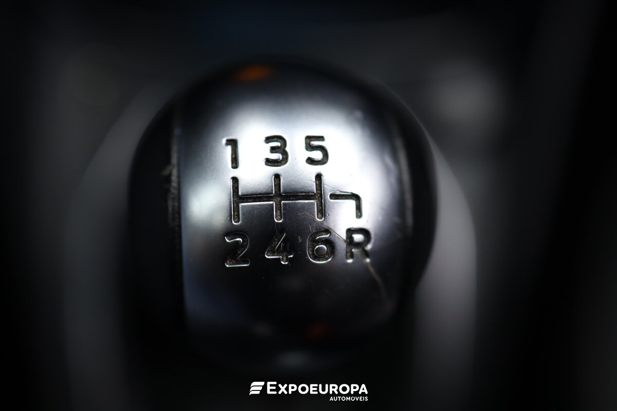 ford-puma-2023-gasolina-998cc