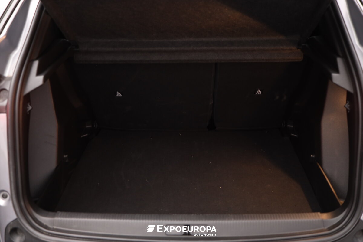 peugeot-2008-2025-hibrido-a-gasolina-1199cc