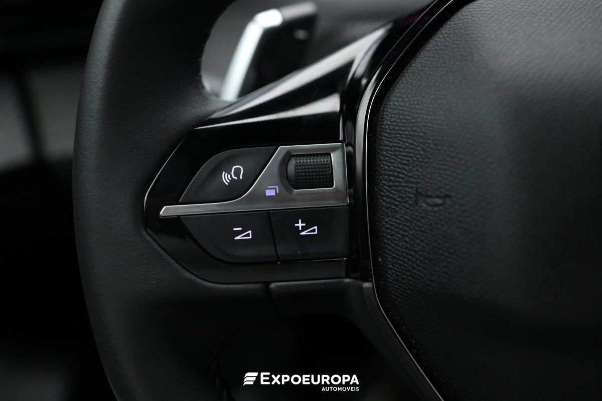 peugeot-2008-2025-hibrido-a-gasolina-1199cc