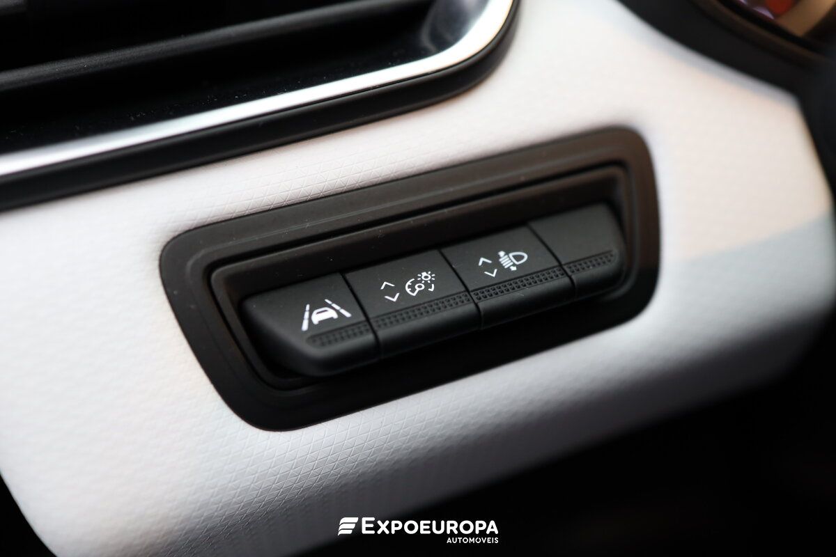renault-clio-2023-gasolina-999cc