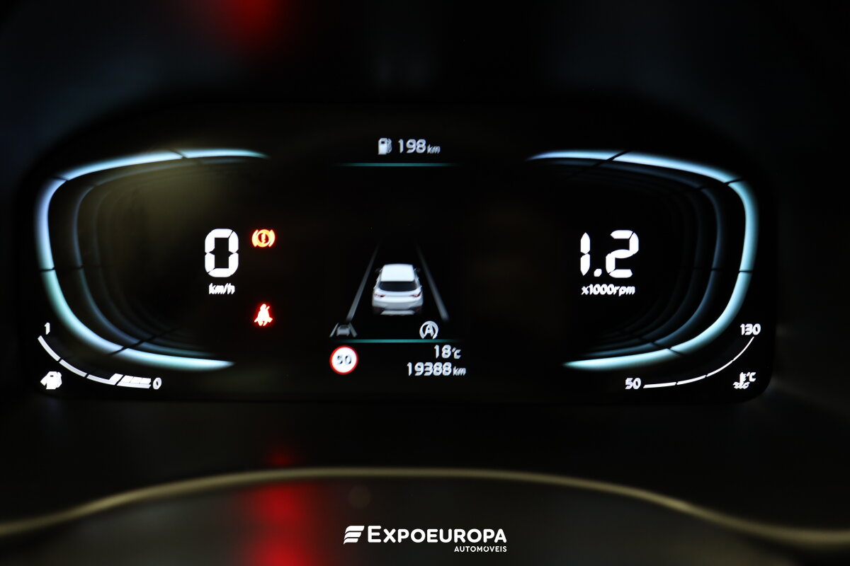 kia-stonic-2025-gasolina-998cc