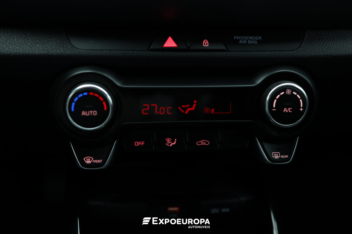 kia-stonic-2025-gasolina-998cc