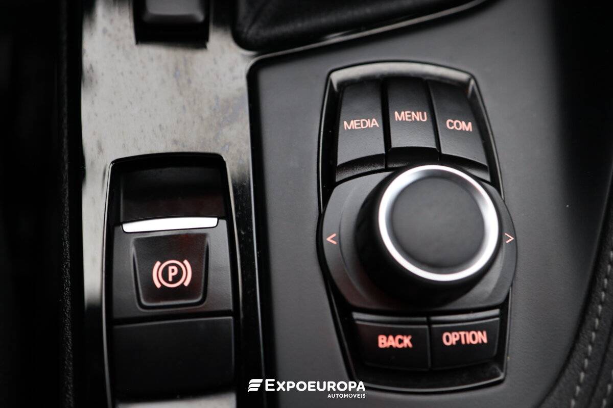 bmw-x2-2021-diesel-1496cc