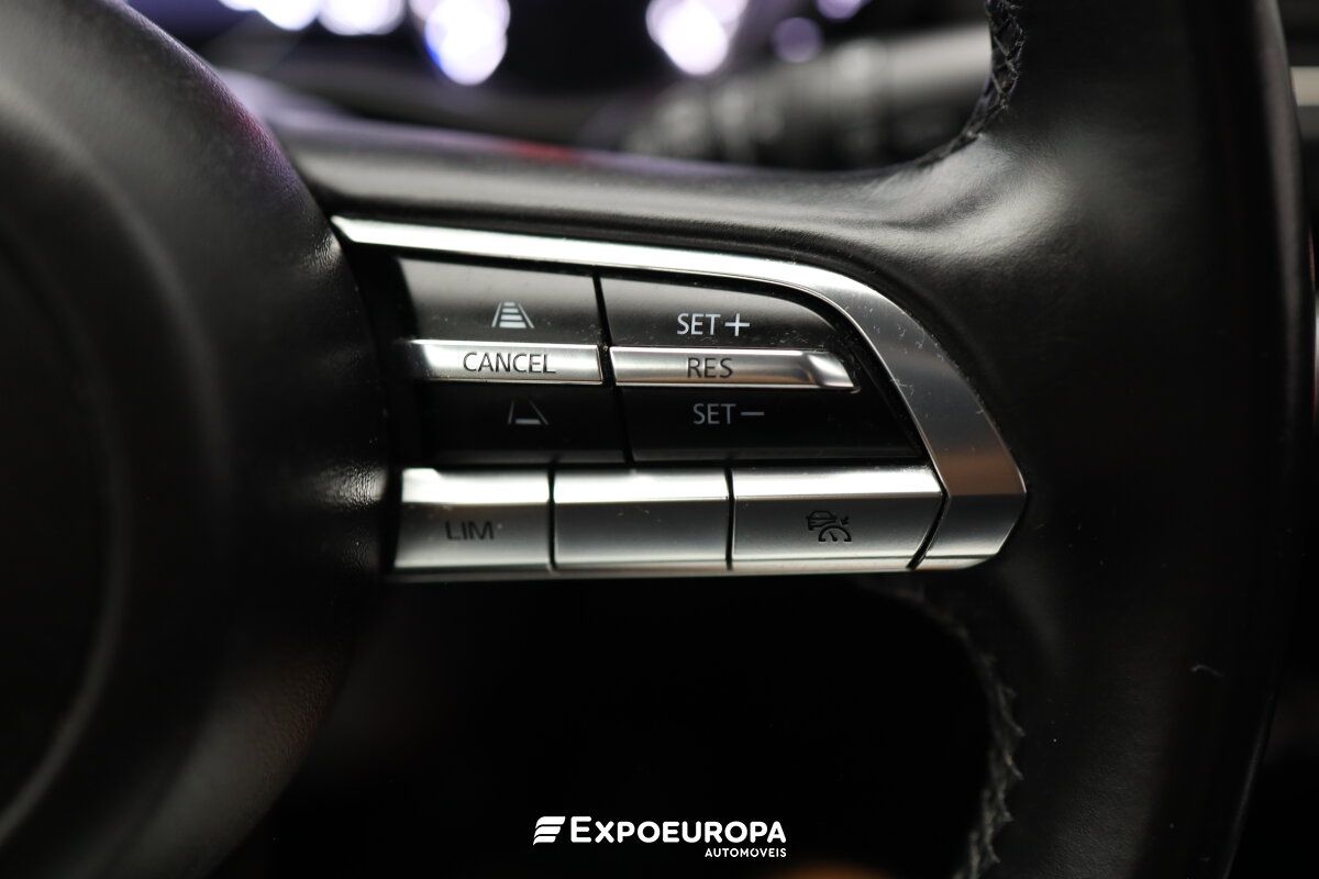 mazda-cx-30-2022-hibrido-a-gasolina-1998cc