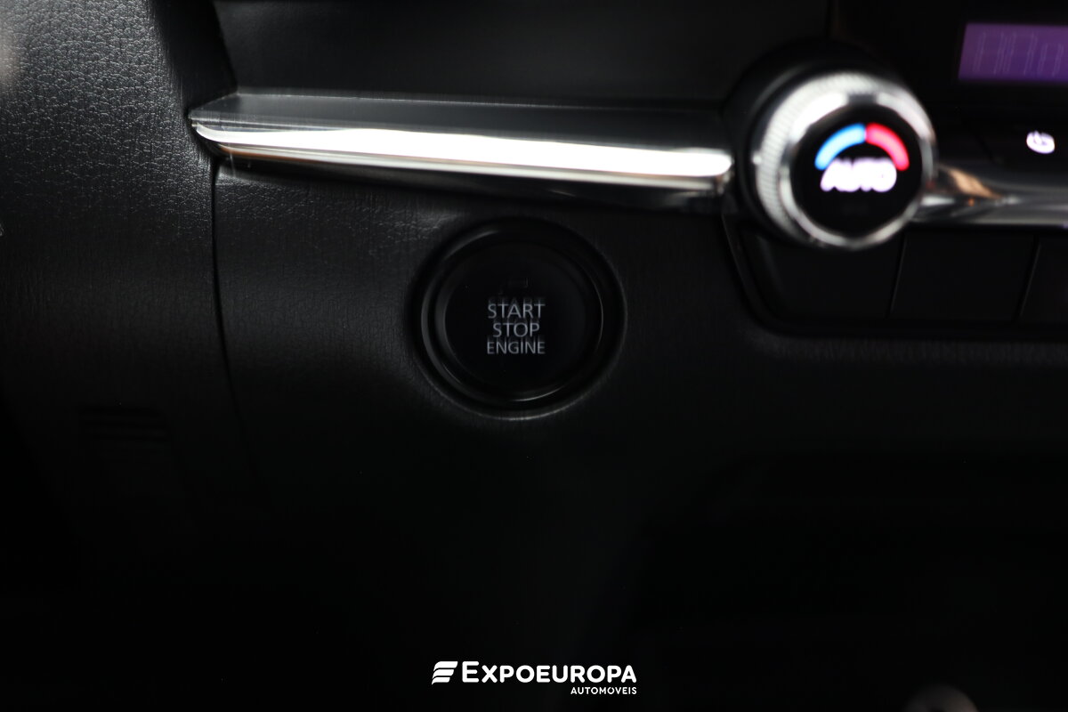 mazda-cx-30-2022-hibrido-a-gasolina-1998cc