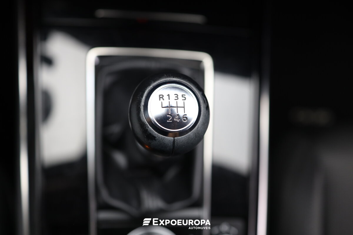 mazda-cx-30-2022-hibrido-a-gasolina-1998cc