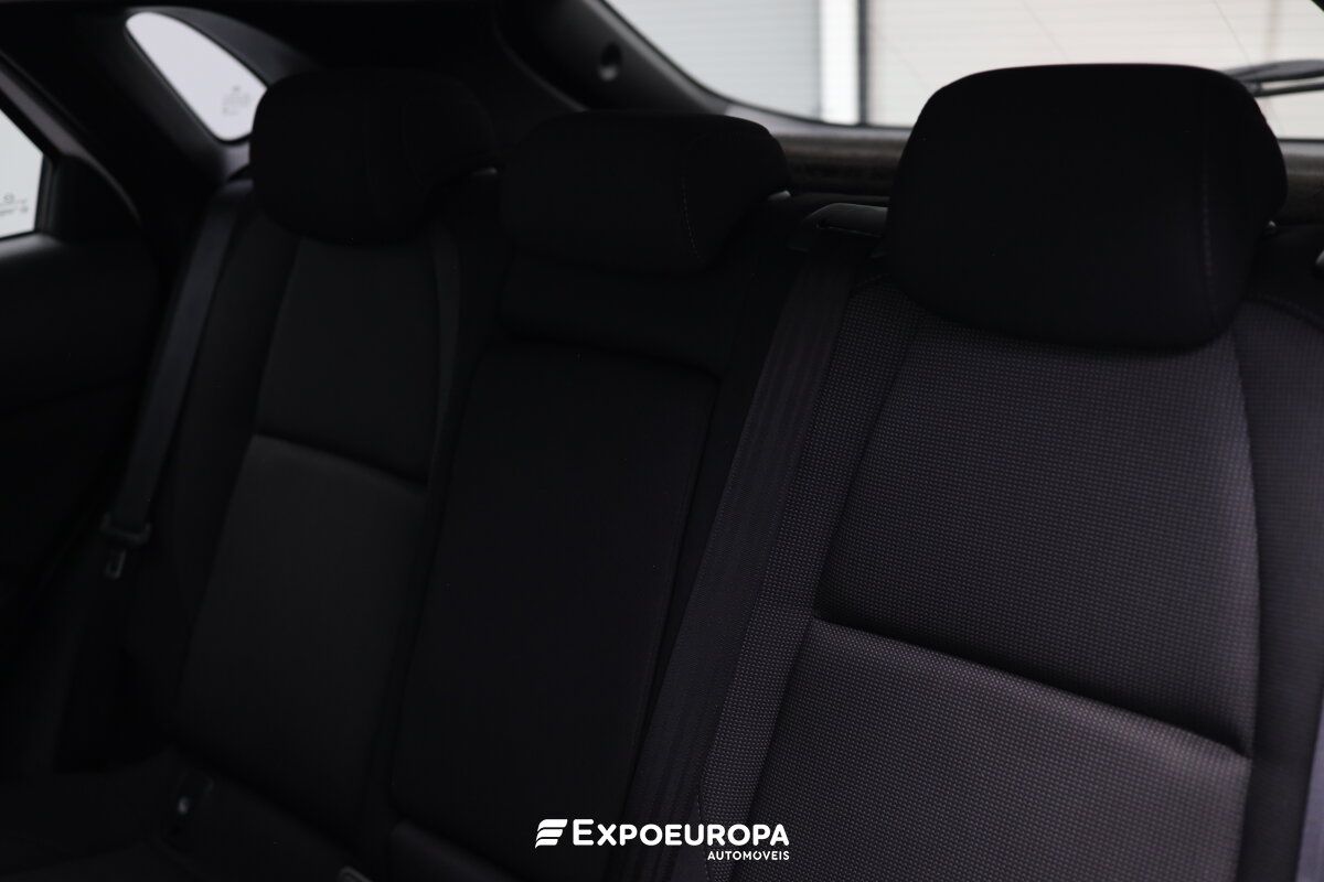mazda-cx-30-2022-hibrido-a-gasolina-1998cc