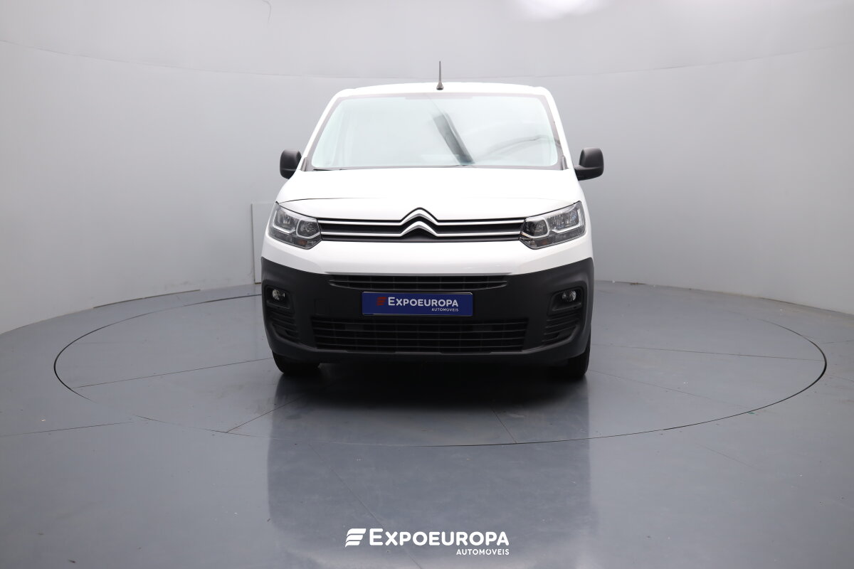 citroen-berlingo-2022-diesel-1499cc