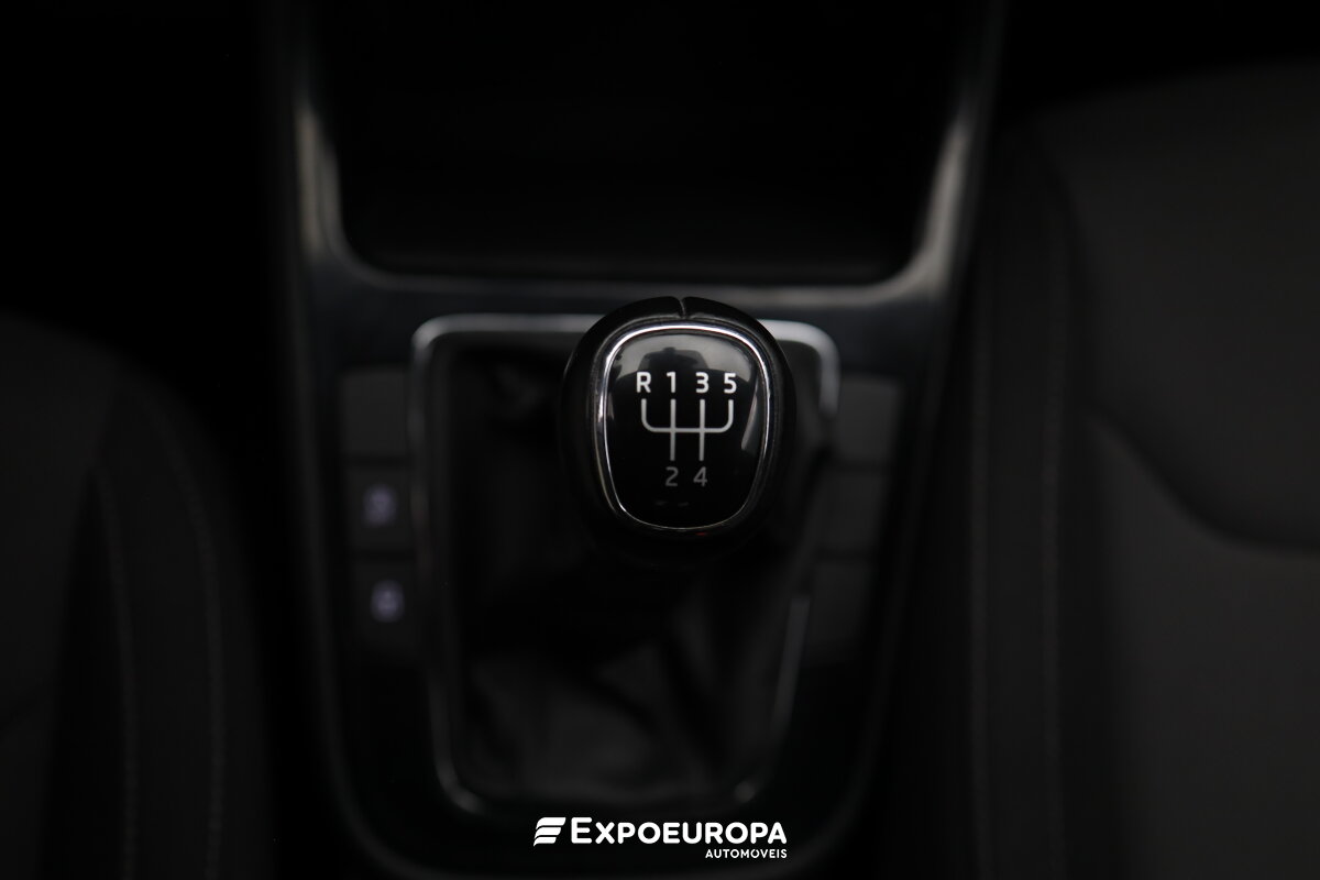 skoda-fabia-2023-gasolina-999cc
