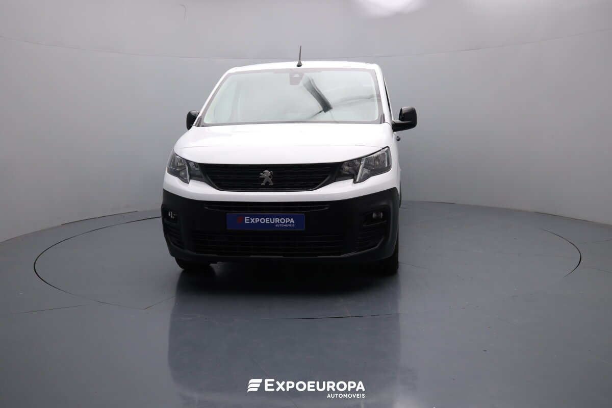 peugeot-partner-2024-diesel-1499cc