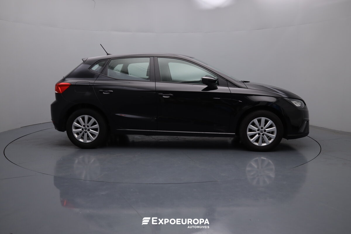 seat-ibiza-2023-gasolina-999cc