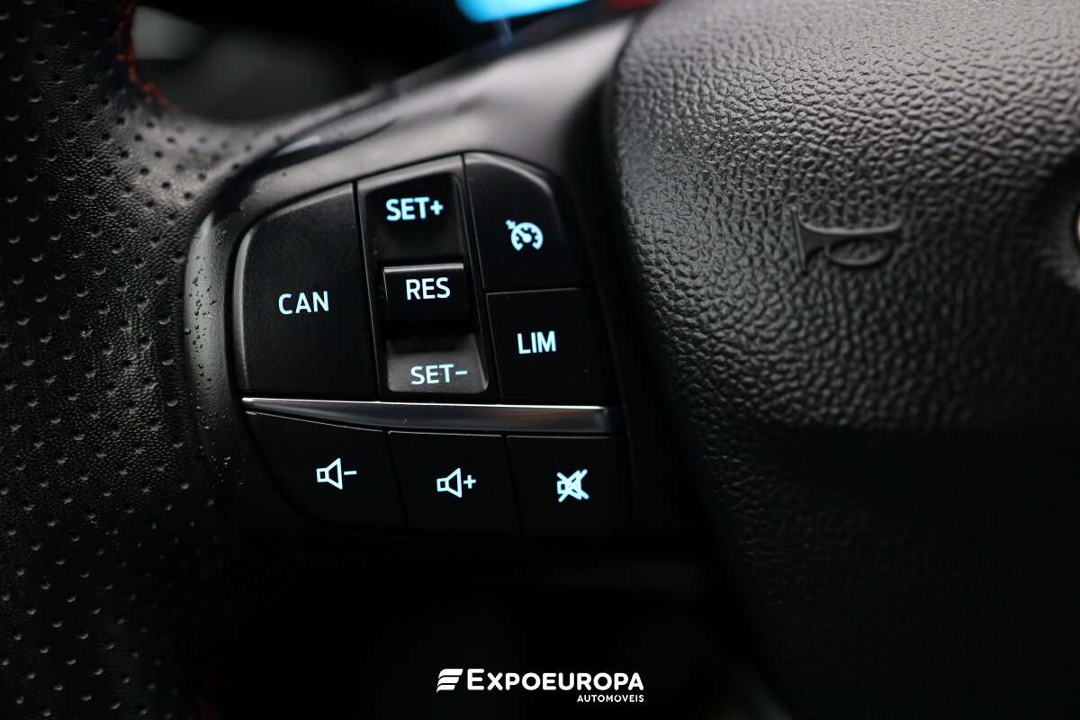 ford-focus-2023-gasolina-998cc