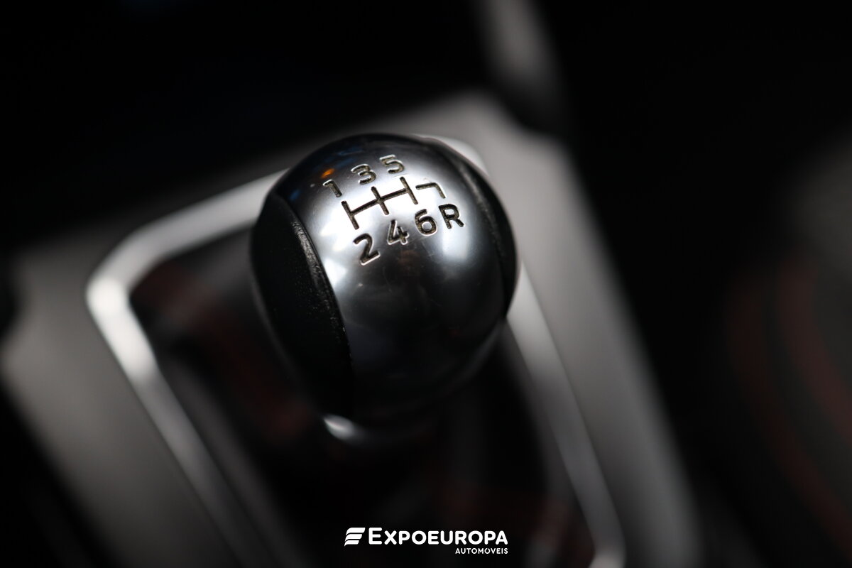 ford-focus-2023-gasolina-998cc