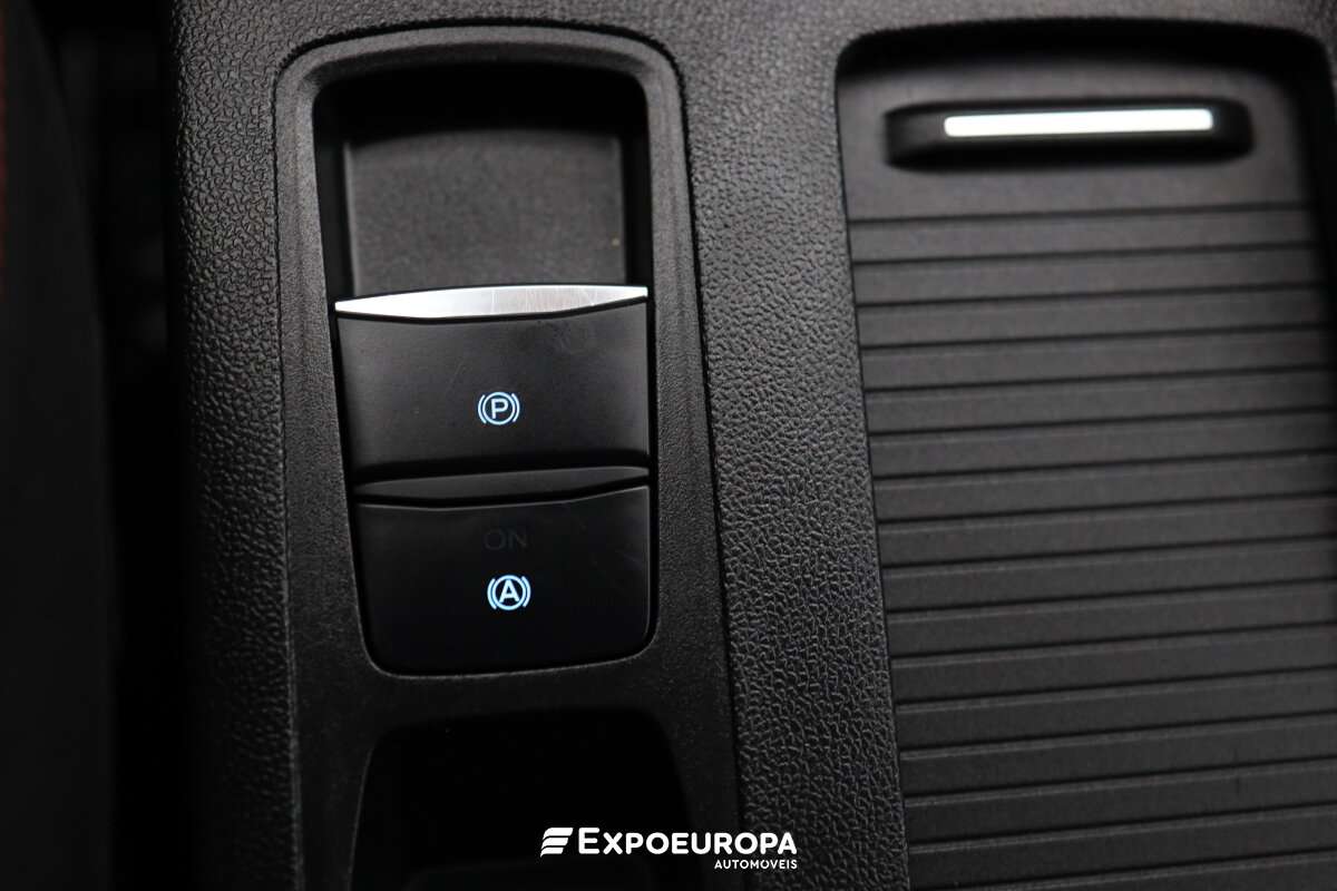 ford-focus-2023-gasolina-998cc