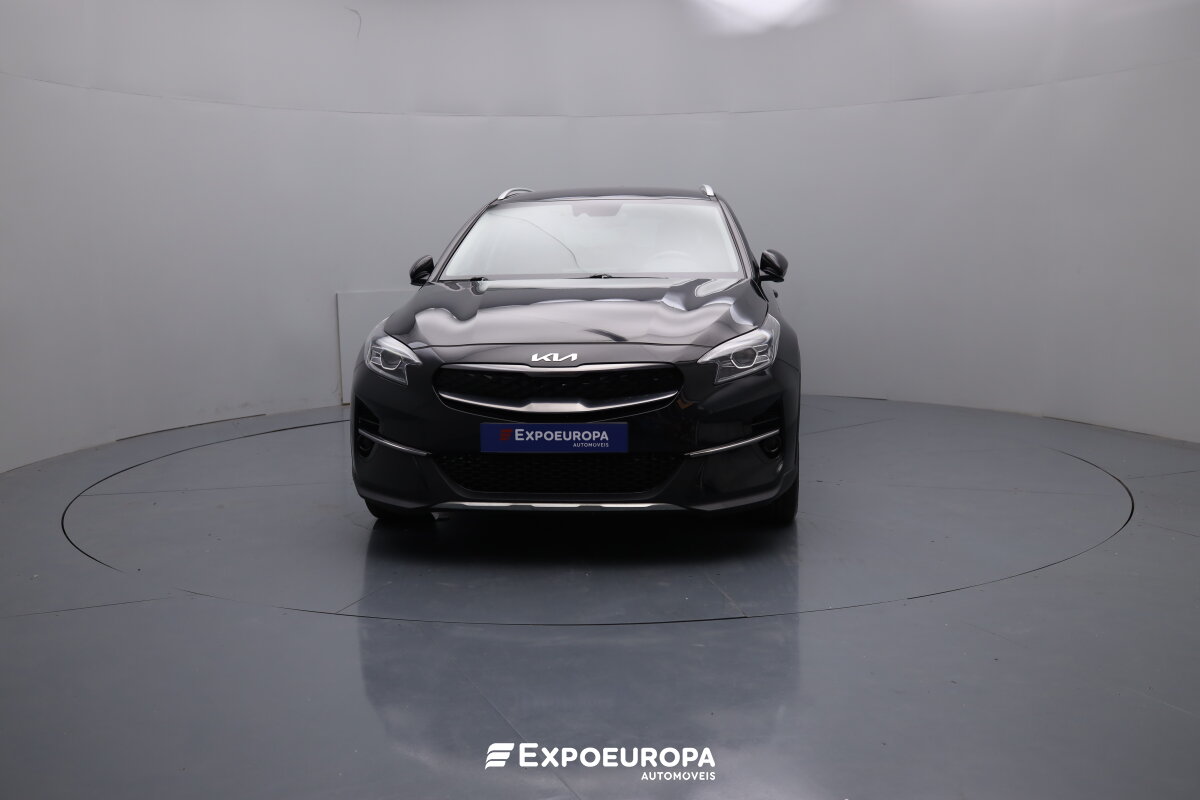 kia-xceed-2022-hibrido-a-gasolina-1580cc