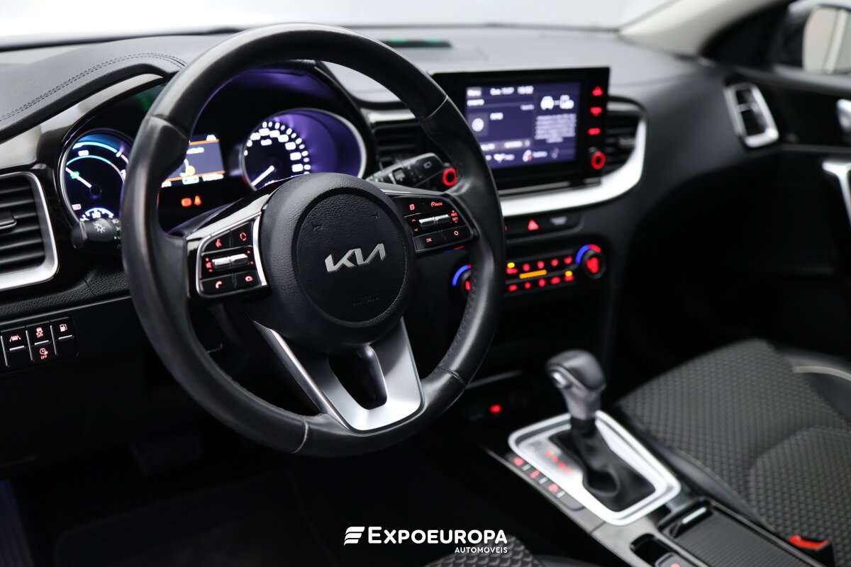 kia-xceed-2022-hibrido-a-gasolina-1580cc