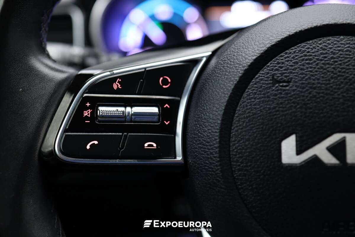 kia-xceed-2022-hibrido-a-gasolina-1580cc